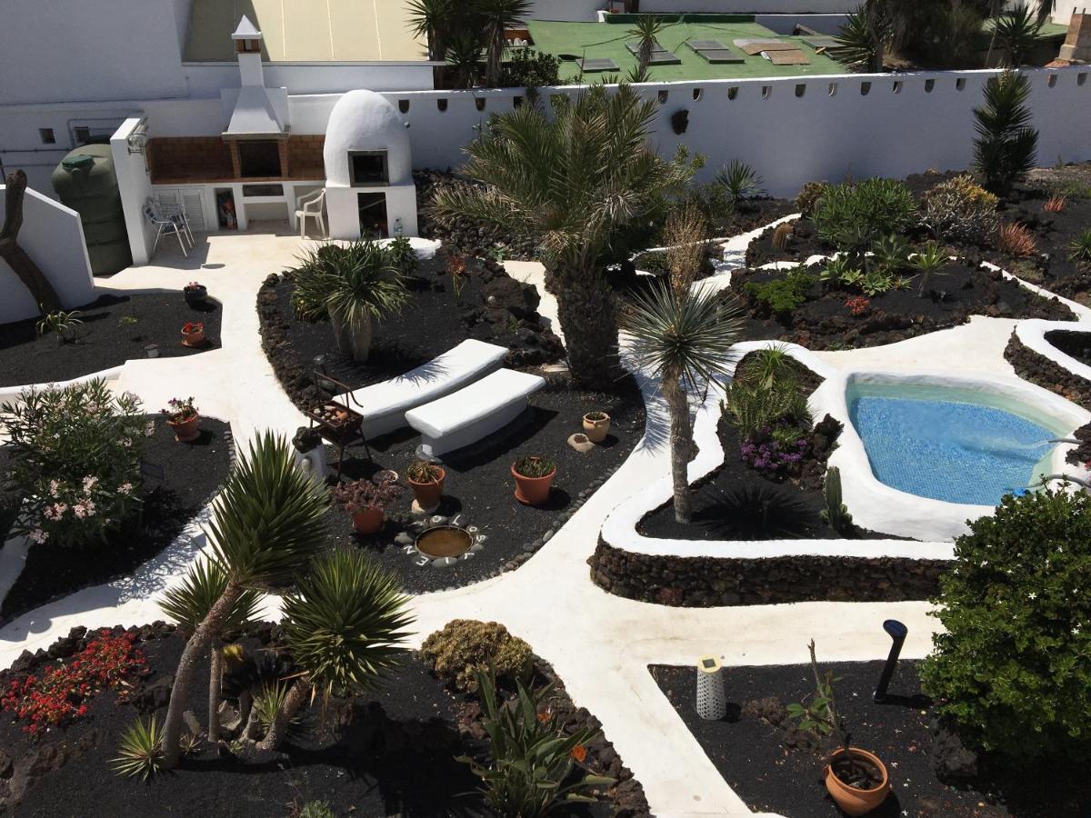 Apartamentos Los Vientos Orzola Buitenkant foto